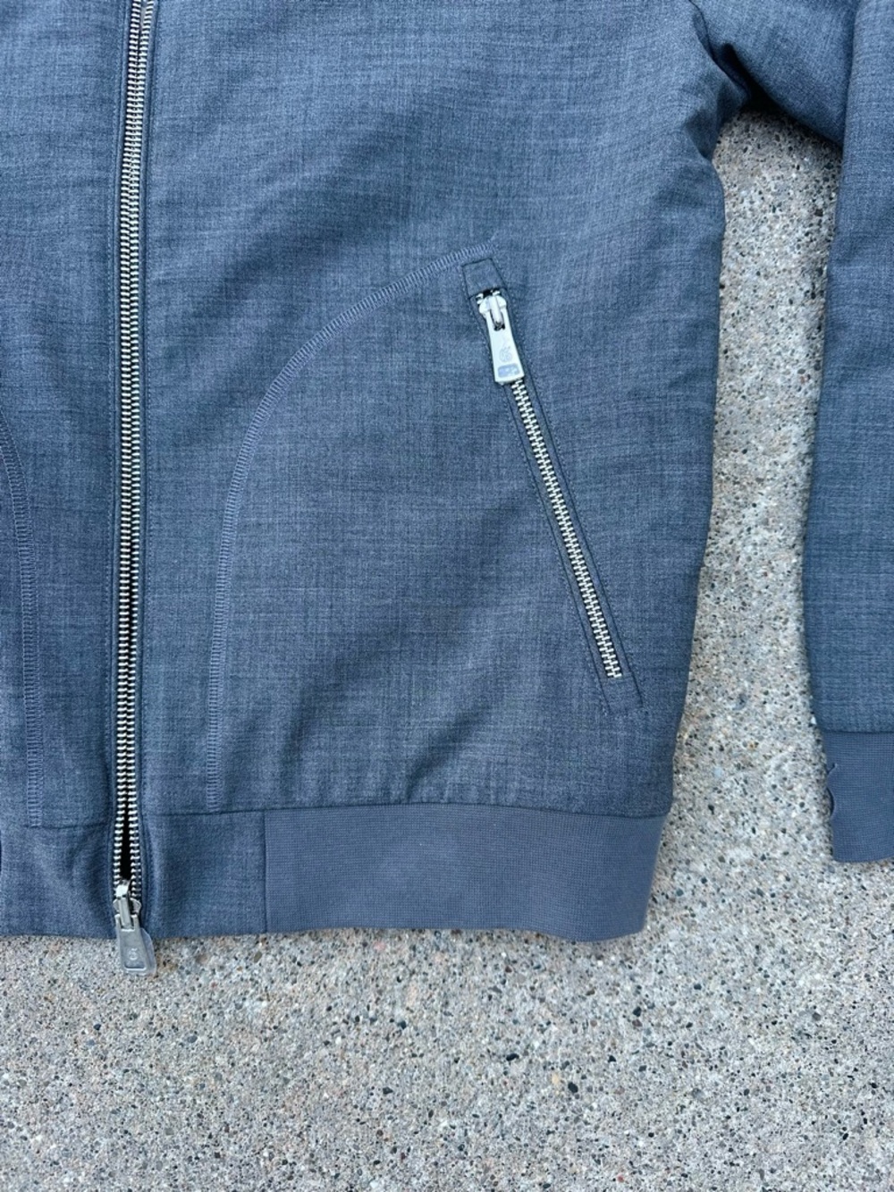 New GREYSON x DETROIT LIONS Women’s NFL Wool Gray Bomber Jacket, Medium - Picture 6 of 9